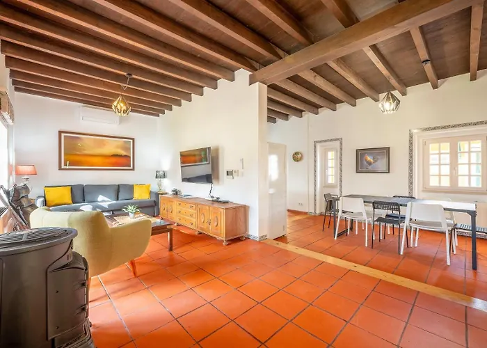 Guestready - Traditional Home In Parede